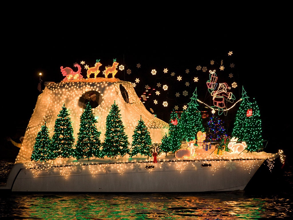 newport beach Christmas boat parade